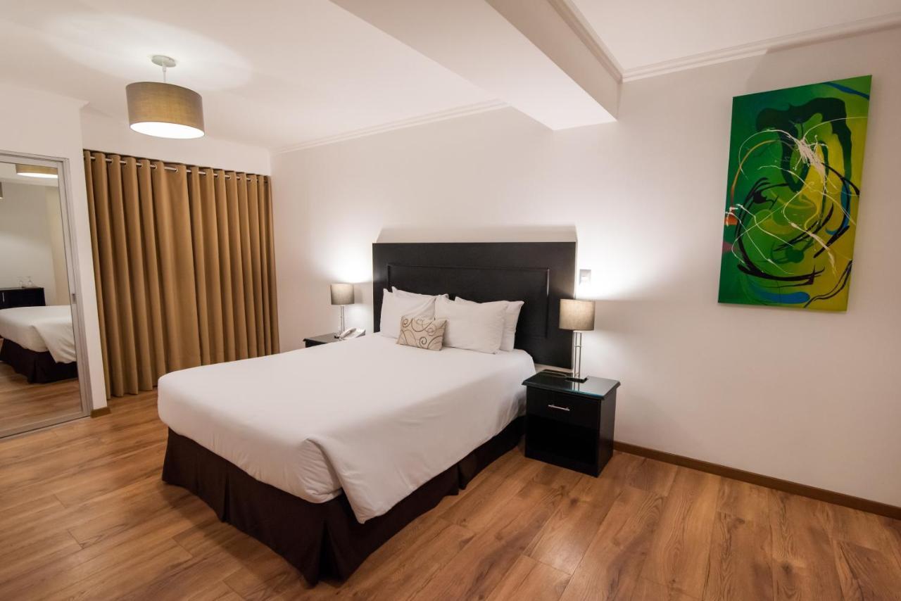 El Polo Apart Hotel & Suites ลิมา ภายนอก รูปภาพ