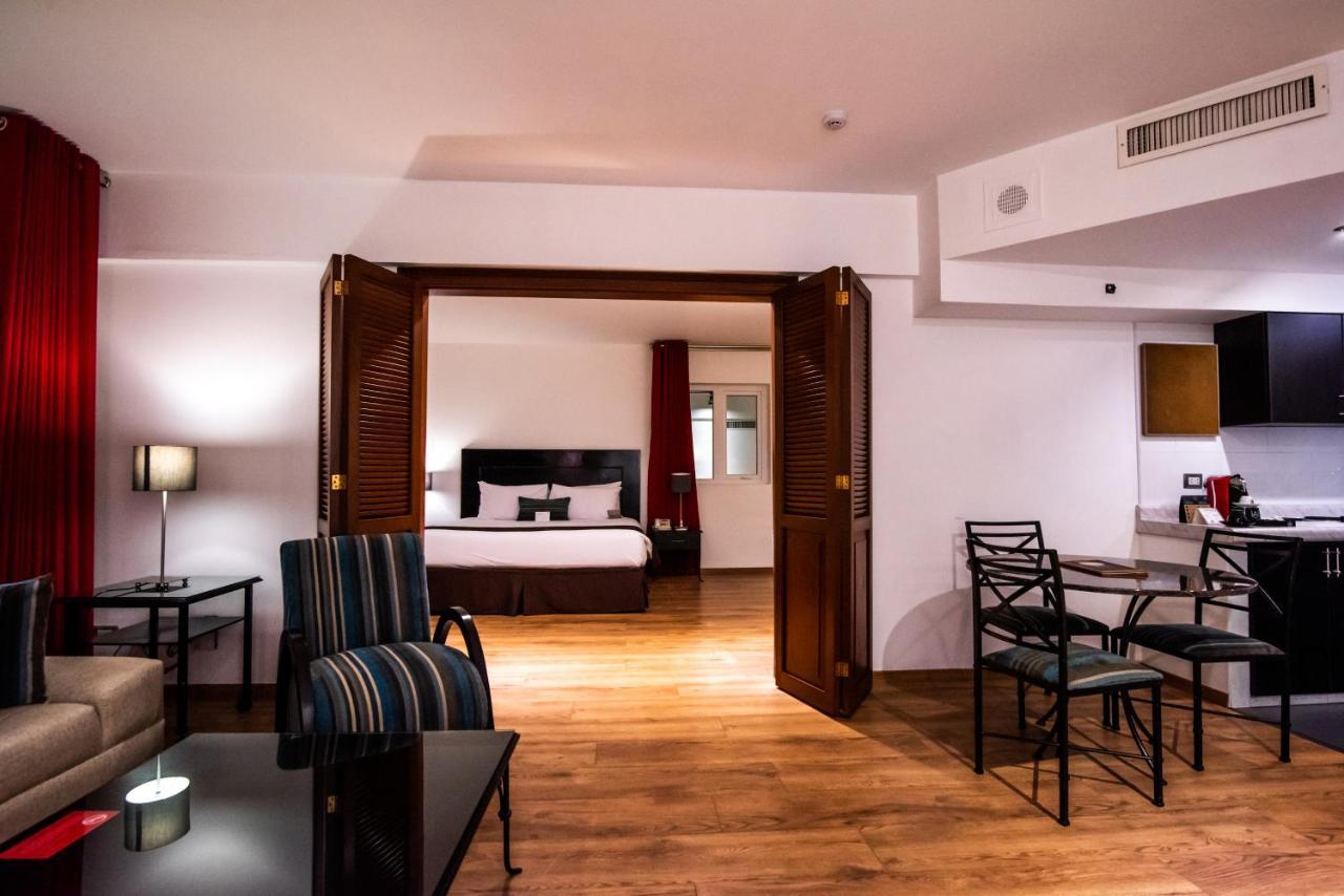 El Polo Apart Hotel & Suites ลิมา ภายนอก รูปภาพ