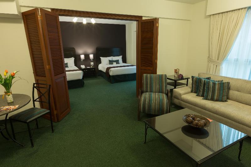El Polo Apart Hotel & Suites ลิมา ภายนอก รูปภาพ